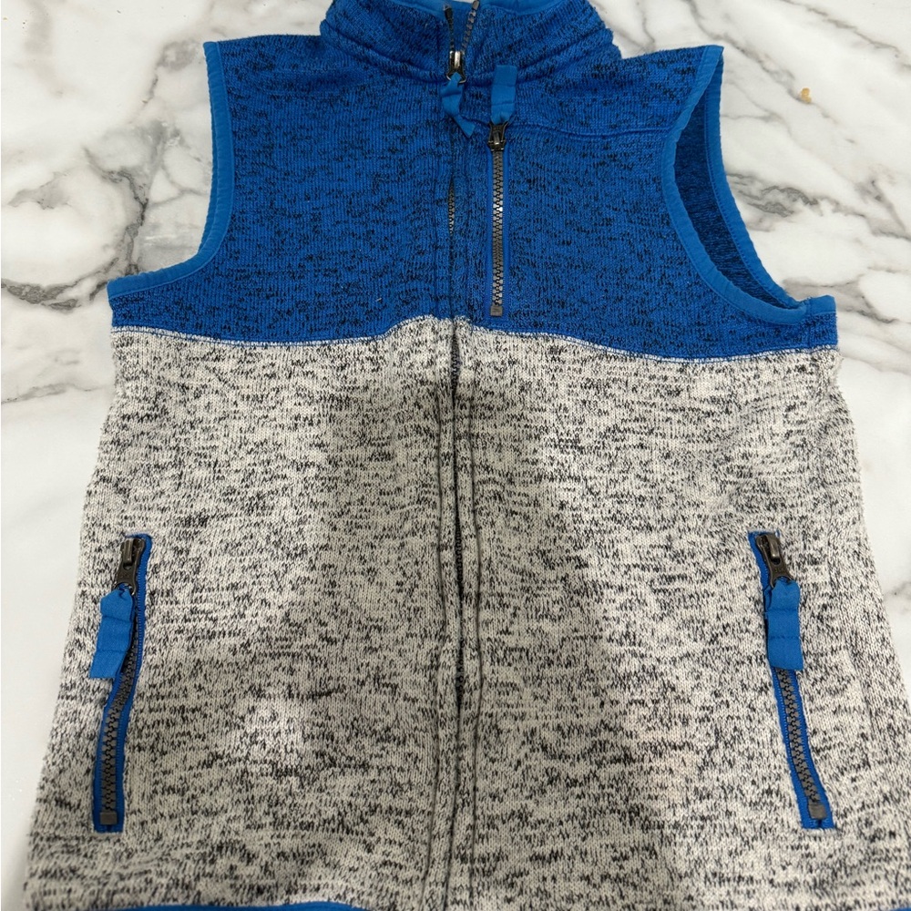 Boys vest 6/7